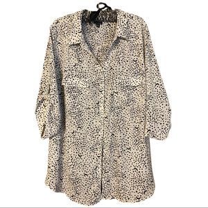 Torrid Size 4 Star & Moon Blouse